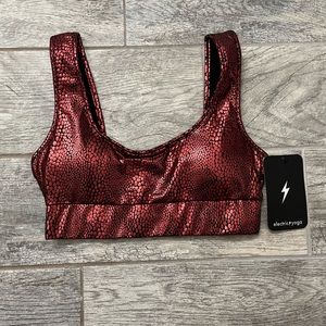 NWT Yoga Crocodile Gloss Bra